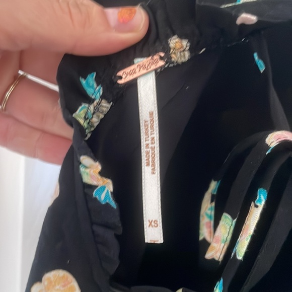 Free People flirty lemon 🍋 print black dress - Picture 8 of 8